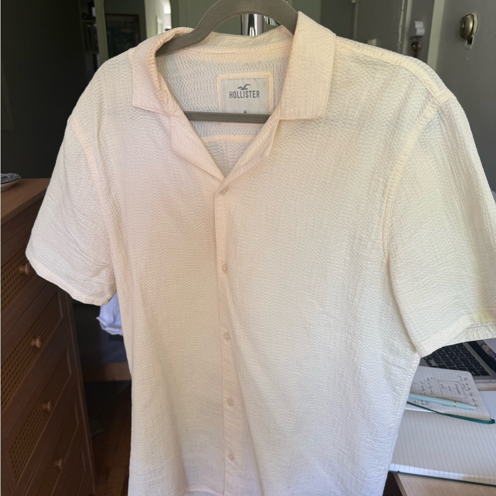 Hollister Off-White Textured Shirt